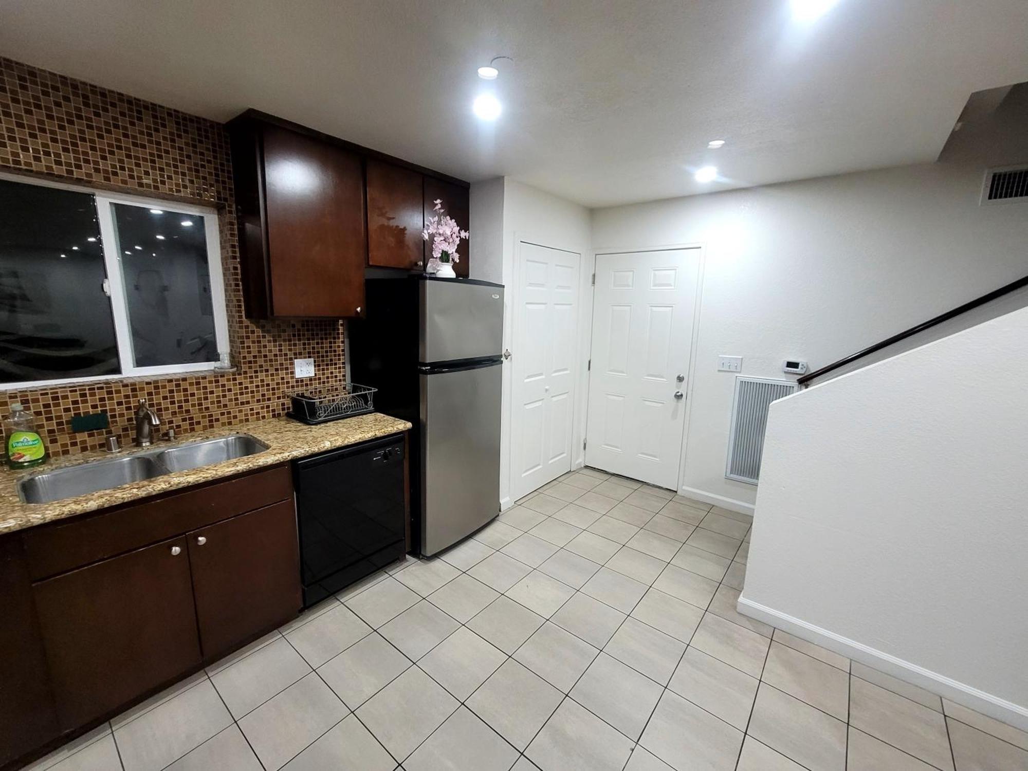 4 Bedrooms & 2.5 Bathrooms In La Los Ángeles Exterior foto