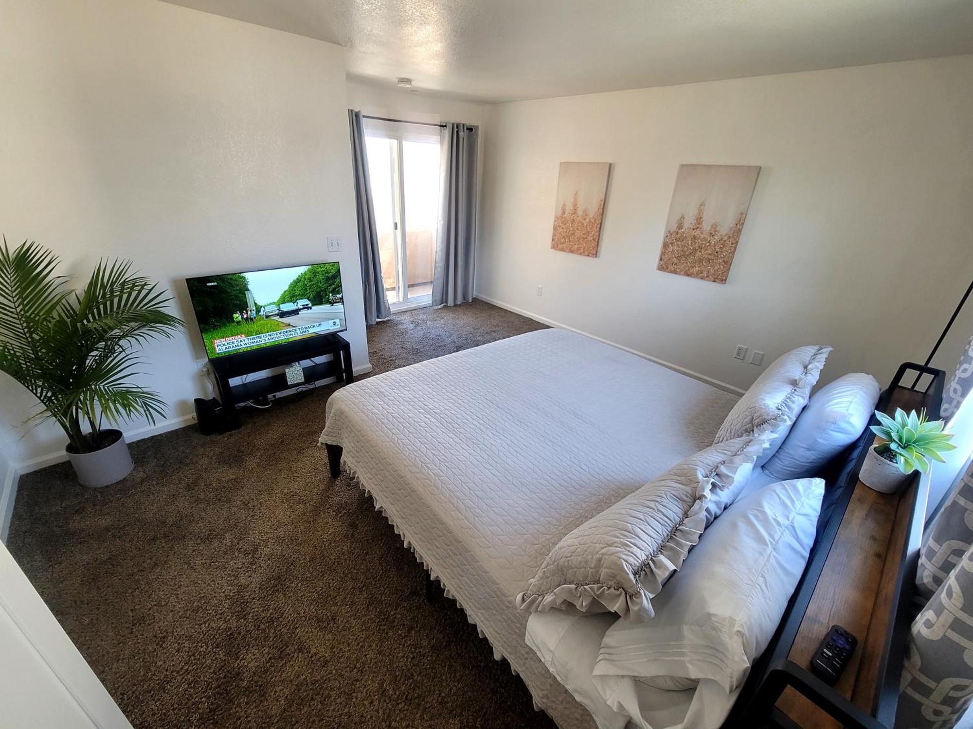 4 Bedrooms & 2.5 Bathrooms In La Los Ángeles Exterior foto