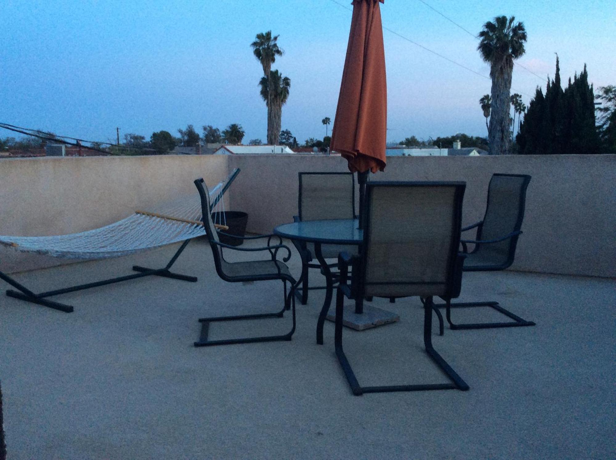 4 Bedrooms & 2.5 Bathrooms In La Los Ángeles Exterior foto